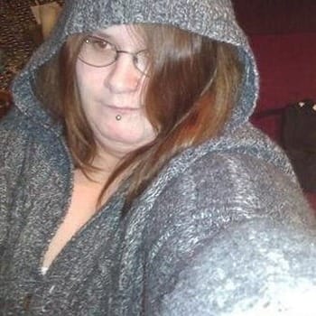 neuk-die-oma-in-haar-hol