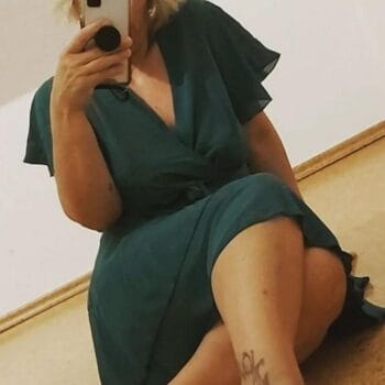 Juleine zoekt discrete en spannende sexdate